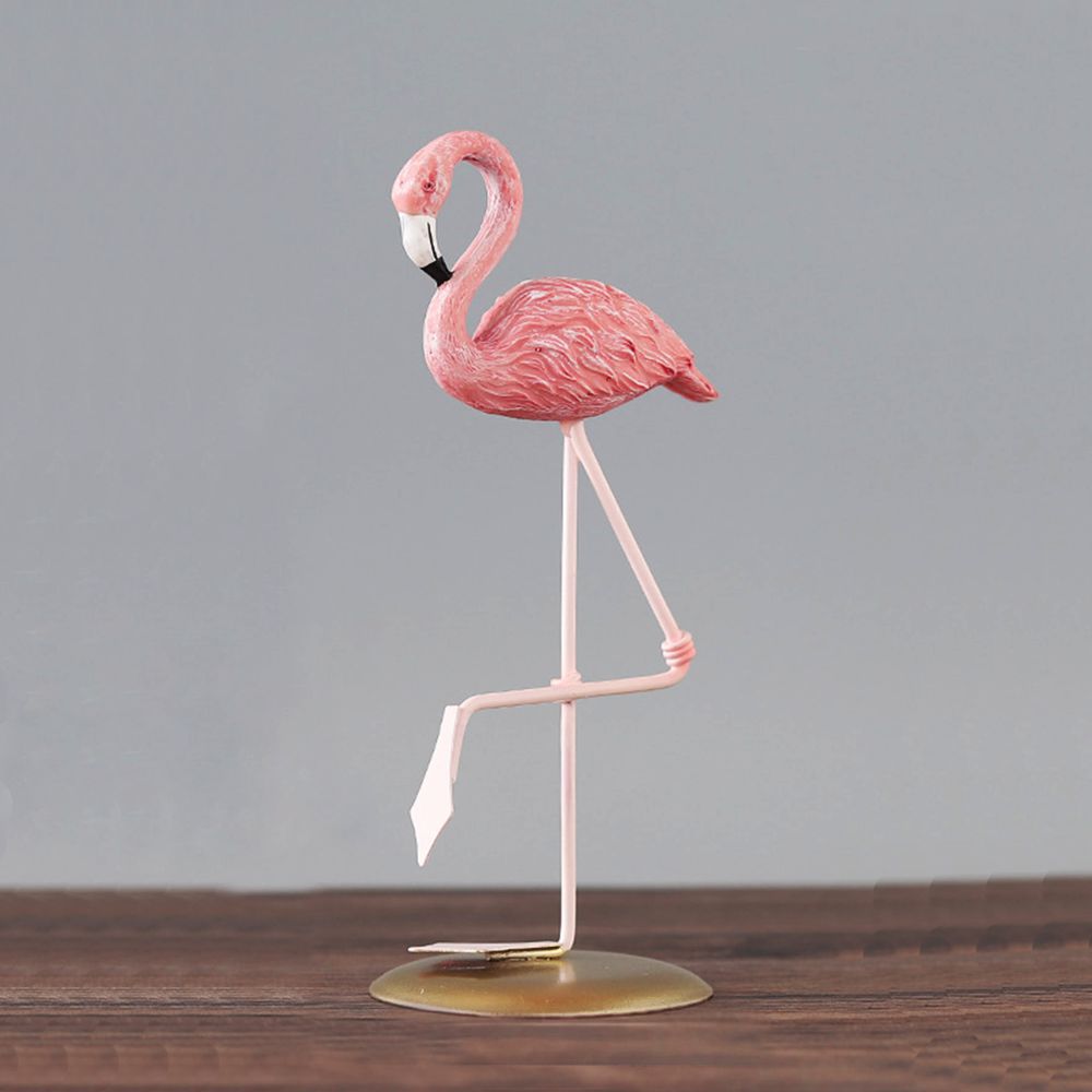 Figurina Flamingo roz, statueta decorativa birou sau camera de zi, din rasina, 16 cm inaltime Flori pentru Tine