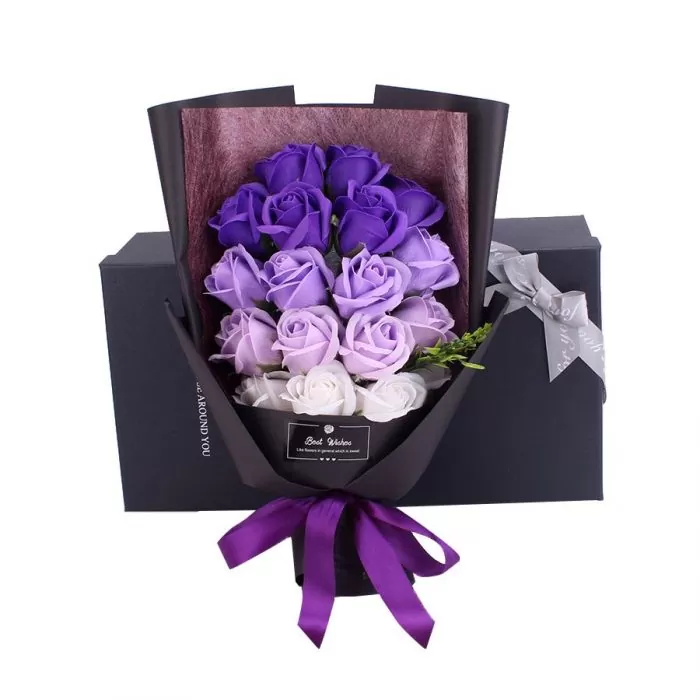 buchet 18 trandafiri de sapun mov, violet, alb