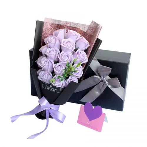 buchet 18 trandafiri de sapun violet