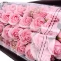 buchet trandafiri de sapun 33 bucati cutie cadou